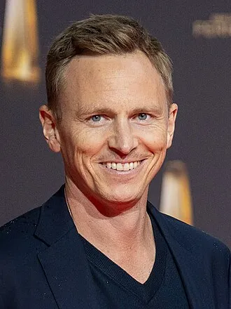 Dokumentation über Katar (Jochen Breyer / Julia Friedrichs)